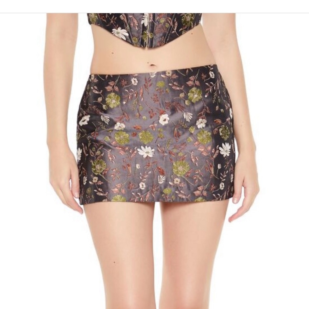 Forever 21 Floral Jacquard Mini Skirt